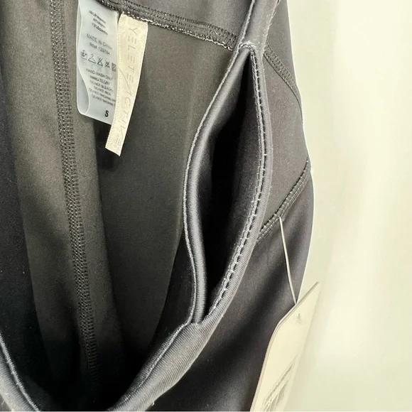 NEW Yelete Womens Active Leggings Workout Black/Red/Leopard Waist Pocket - Picture 9 of 13